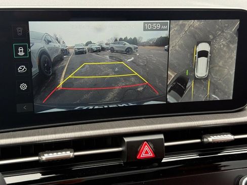 New 2026 Kia Sportage X-Line w/ X-Line Technology Package AWD/4WD image 15