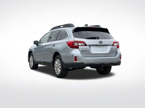 Used 2017 Subaru Outback 2.5i Premium AWD/4WD image 21