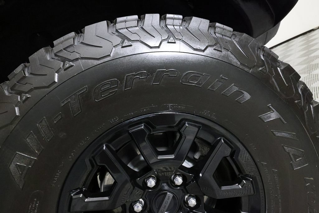 Used 2024 Ford Bronco Raptor w/ Interior Carbon Fiber Pack 6 AWD/4WD image 42