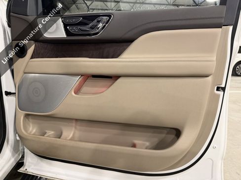 Certified 2022 Lincoln Navigator L Reserve image 20