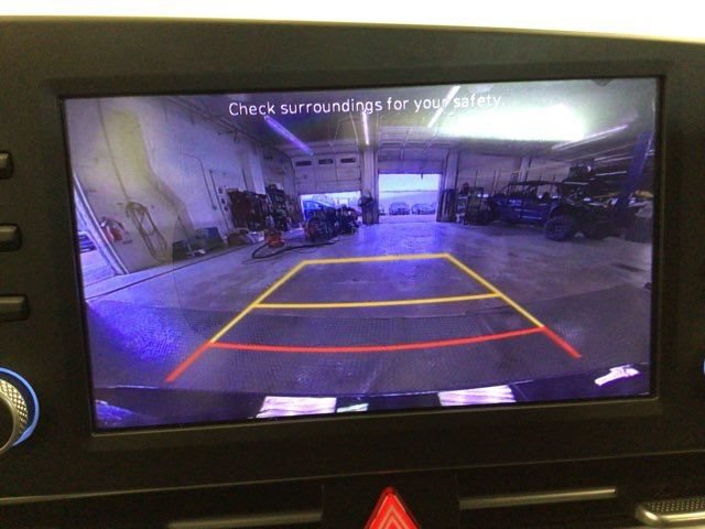 Used 2021 Hyundai Elantra SE FWD image 20