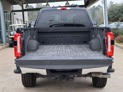 Certified 2025 Ford F350 Lariat w/ Chrome Package image 5