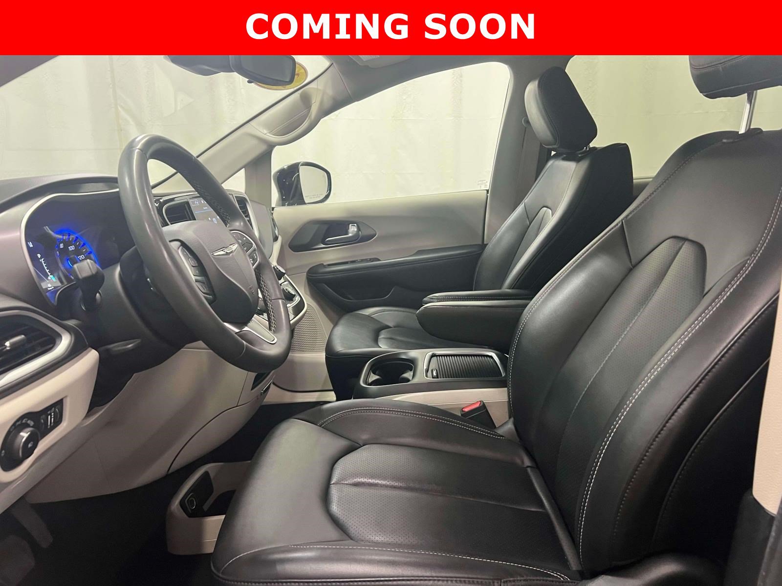 Certified 2024 Chrysler Pacifica Touring-L FWD image 15