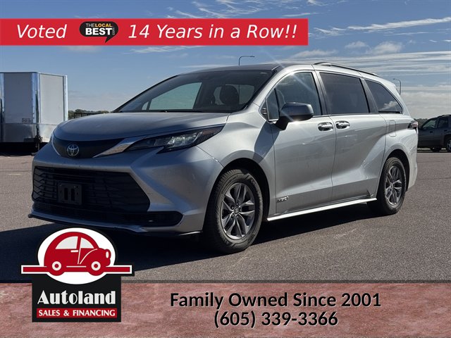 Used 2021 Toyota Sienna LE w/ LE Plus Package AWD/4WD image 1
