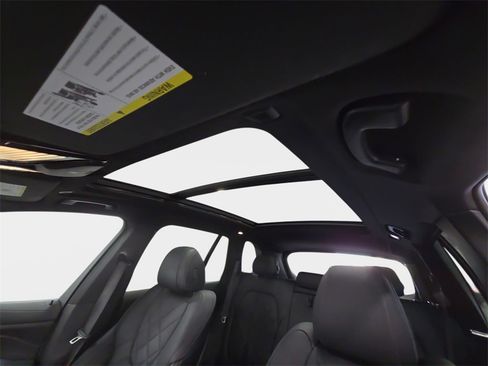 Used 2023 BMW X5 xDrive45e w/ M Sport Package image 25