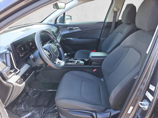 Used 2023 Kia Sportage LX FWD image 22