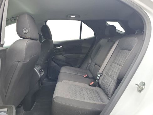 Used 2024 Chevrolet Equinox LT image 19