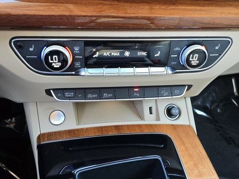 Certified 2023 Audi Q5 2.0T Premium w/ Convenience Package image 27