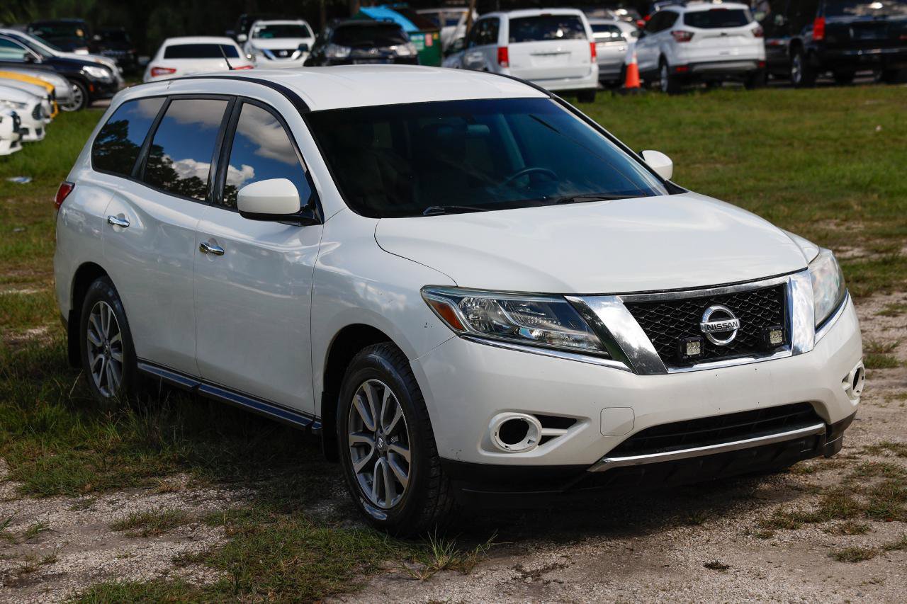 Used 2014 Nissan Pathfinder S FWD image 14