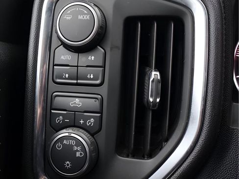 Used 2020 Chevrolet Silverado 1500 LT w/ All-Star Edition AWD/4WD image 26