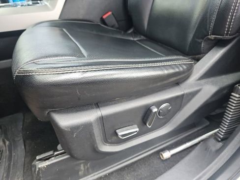 Used 2017 Ford F350 Lariat w/ Lariat Ultimate Package AWD/4WD image 16