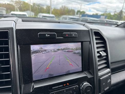 Used 2020 Ford F150 XLT w/ Equipment Group 302A Luxury AWD/4WD image 16