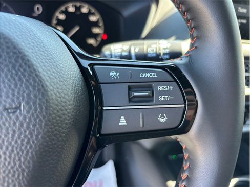 Used 2026 Honda HR-V Sport image 23