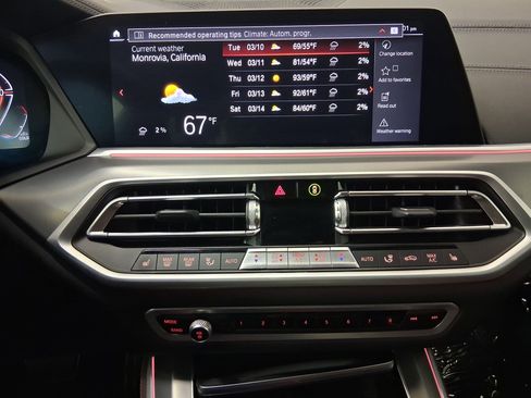 Used 2022 BMW X5 xDrive40i w/ M Sport Package image 25