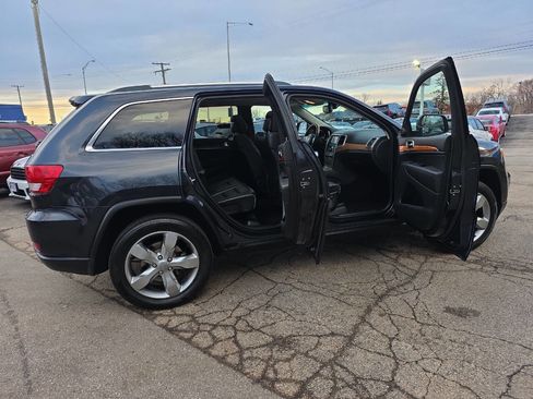 Used 2012 Jeep Grand Cherokee Overland image 29
