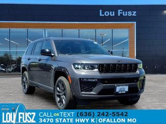 New 2026 Jeep Grand Cherokee L Limited AWD/4WD video 1