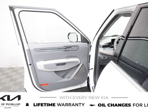 New 2026 Kia EV9 Land AWD/4WD image 9