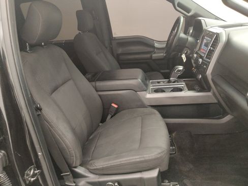 Used 2015 Ford F150 XLT w/ Equipment Group 302A Luxury image 21