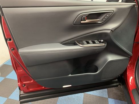 New 2026 Toyota Crown Signia image 9