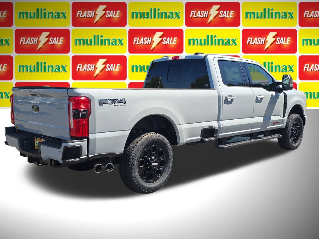 New 2026 Ford F350 Lariat w/ Black Appearance Package AWD/4WD image 3
