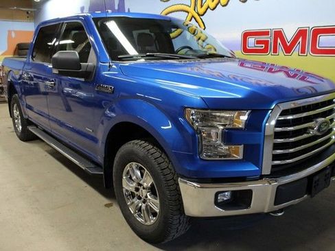 Used 2016 Ford F150 XLT w/ Equipment Group 301A Mid AWD/4WD image 3