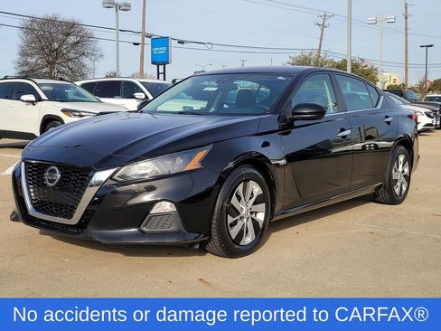 Used 2022 Nissan Altima 2.5 S image 2