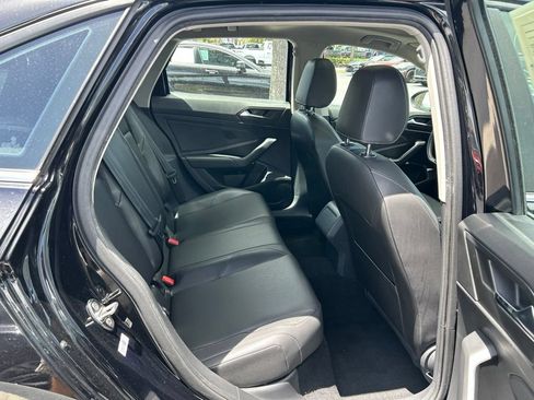 Used 2019 Volkswagen Jetta SE FWD image 45
