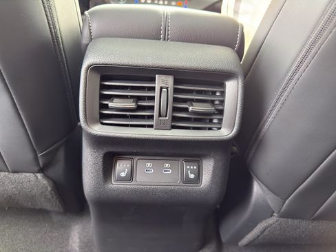New 2026 Nissan Murano Platinum w/ Cargo Package AWD/4WD image 33