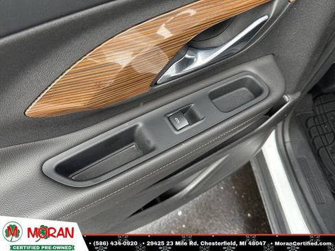 Used 2020 GMC Terrain SLE w/ Driver Convenience Package image 24