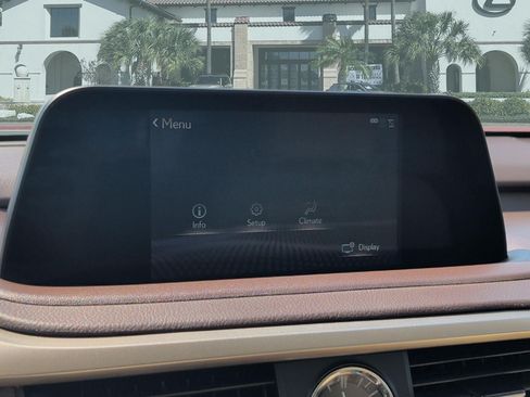 Used 2020 Lexus RX 350 FWD w/ Premium Package image 18
