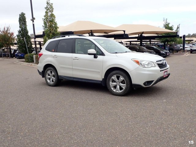 Used 2014 Subaru Forester 2.5i Premium w/ All-Weather Package AWD/4WD image 10