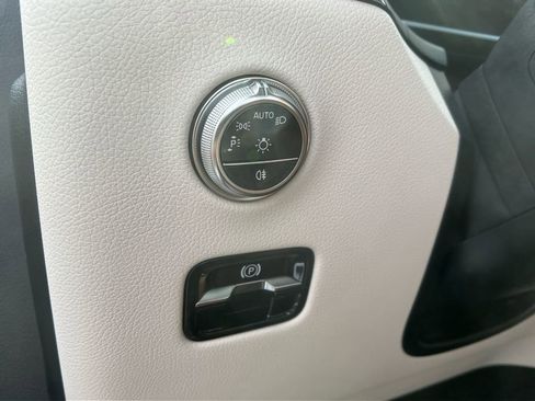 Certified 2026 Mercedes-Benz GLC 350e 4MATIC image 35