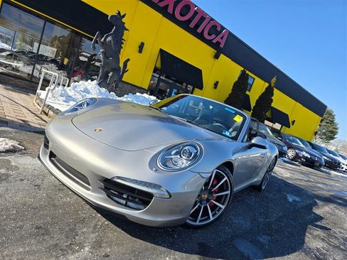 Used 2013 Porsche 911 Carrera S RWD image 3