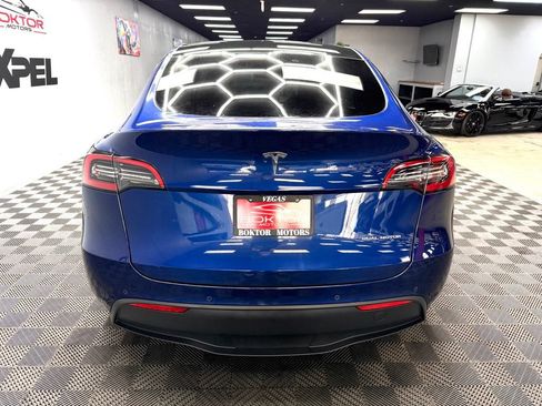 Used 2021 Tesla Model Y Long Range AWD/4WD image 13