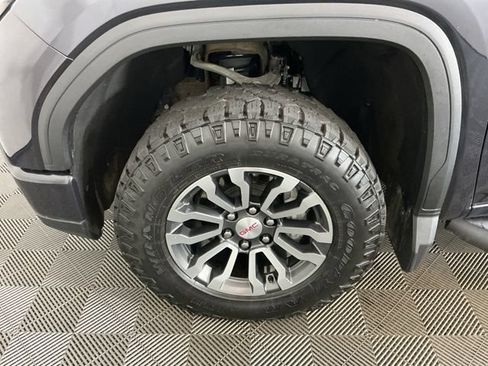 Used 2023 GMC Sierra 1500 AT4 w/ AT4 Premium Package AWD/4WD image 31