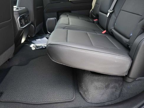 New 2026 GMC Sierra 3500 Denali w/ Denali Reserve Package image 37