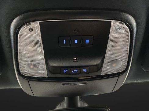 Used 2021 Dodge Durango GT image 23