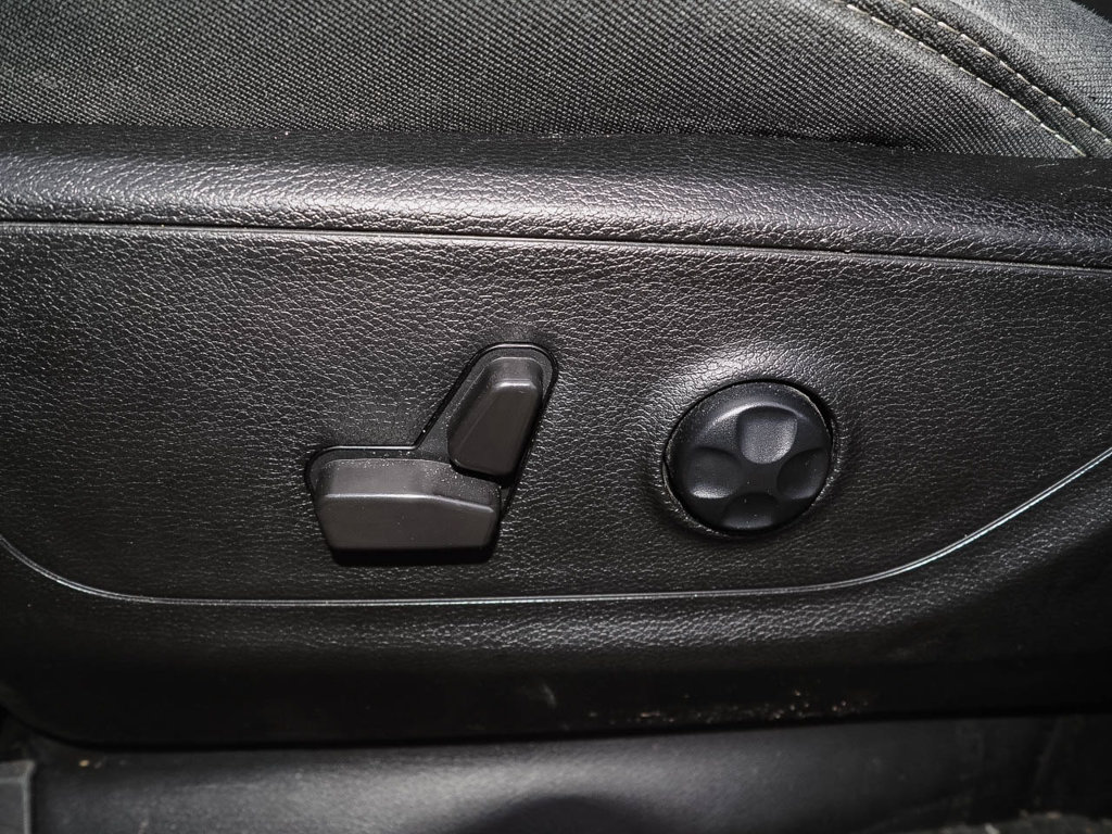 Used 2021 RAM 1500 Big Horn AWD/4WD image 24