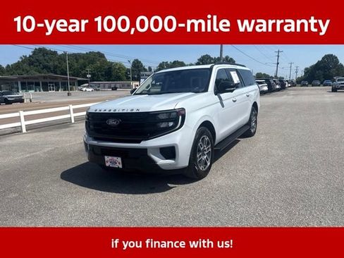 Used 2025 Ford Expedition Max Active AWD/4WD image 5