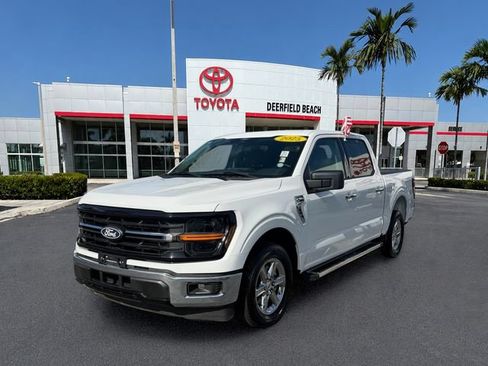 Used 2025 Ford F150 XLT w/ Equipment Group 301A Standard RWD image 3