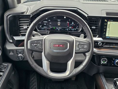 Certified 2023 GMC Sierra 1500 SLT w/ SLT Convenience Package image 6