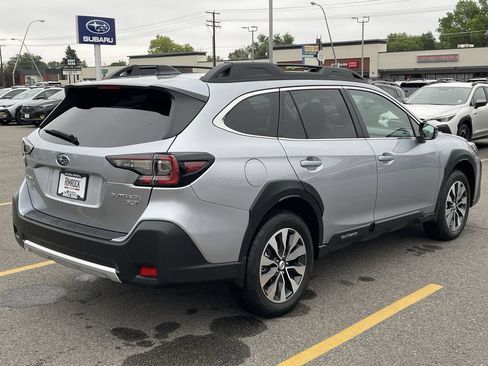 Used 2024 Subaru Outback Limited XT AWD/4WD image 10