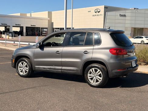 Used 2012 Volkswagen Tiguan S FWD image 4