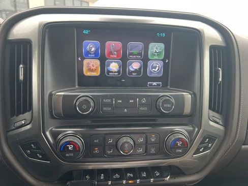 Used 2017 Chevrolet Silverado 2500 LTZ w/ LTZ Plus Package image 9