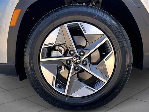 Certified 2025 Hyundai Tucson SEL image 10