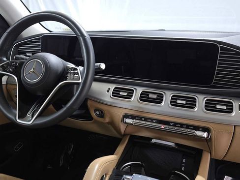 Used 2024 Mercedes-Benz GLE 350 4MATIC image 11
