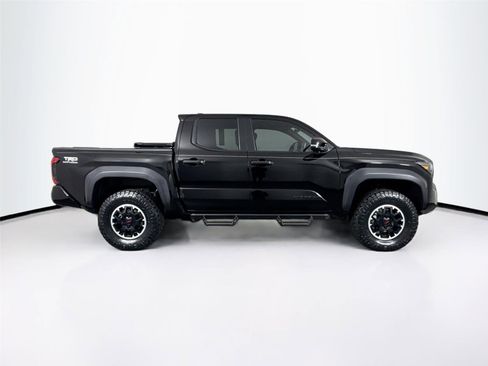 Used 2024 Toyota Tacoma TRD Off-Road w/ TRD Off Road Upgrade Package image 11