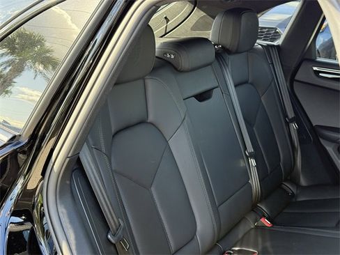 Used 2021 Porsche Macan S image 30