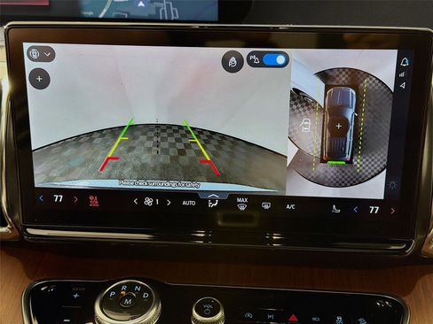 Used 2025 Ford Expedition King Ranch image 17