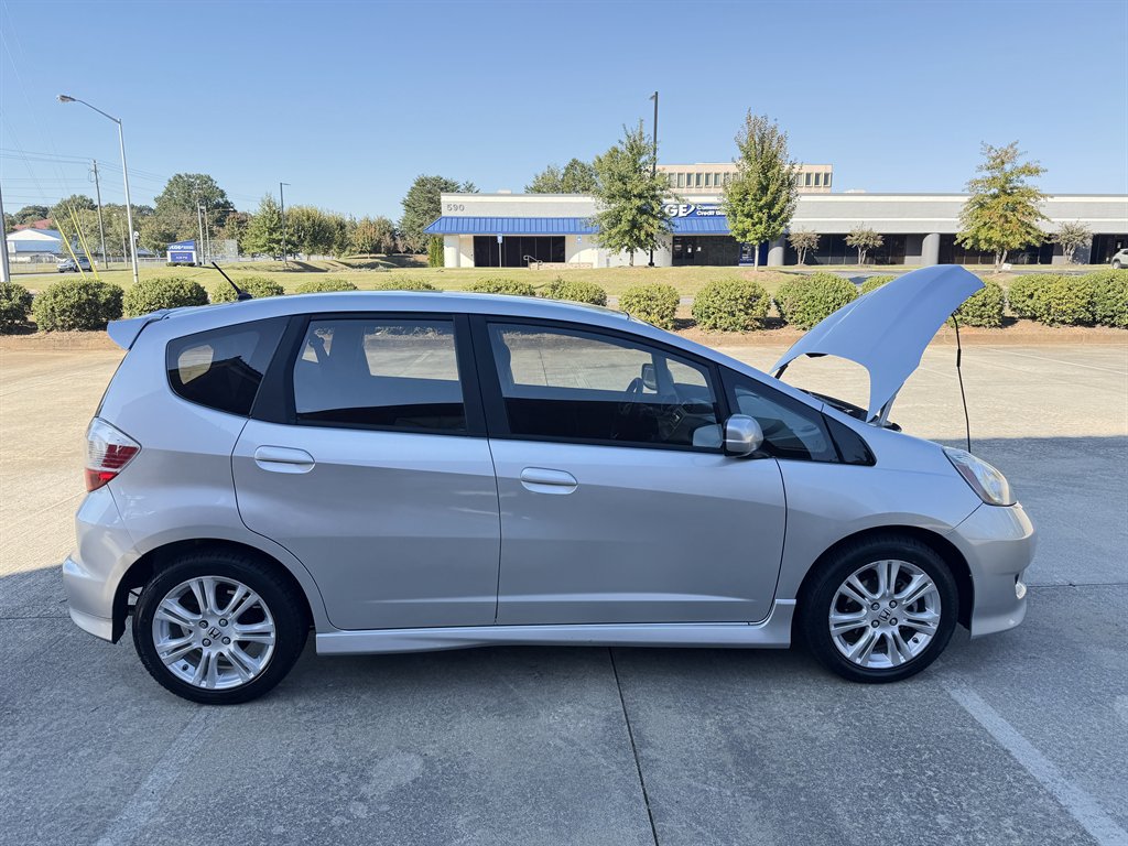 Used 2011 Honda Fit Sport image 37